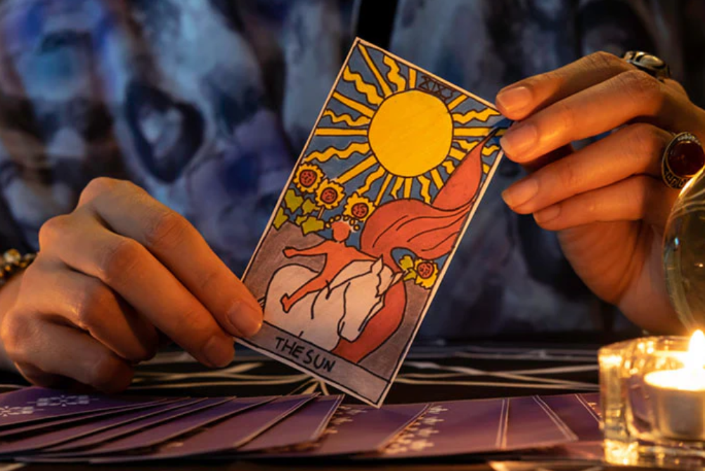 Ghost Tours/Tarot Reading