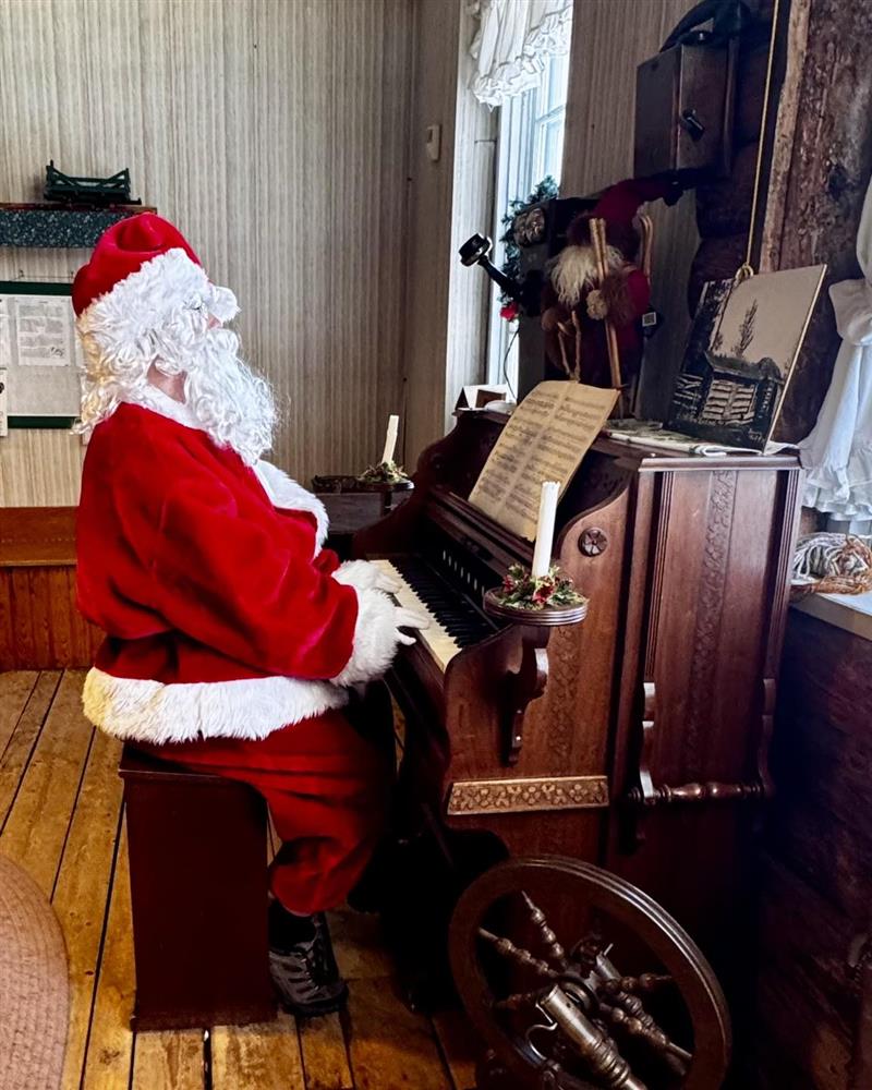 Old-Fashioned Christmas