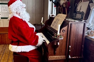 Old-Fashioned Christmas